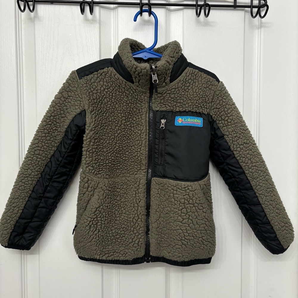 Columbia Reversible Sherpa Jacket | Kids XXS (4/5) | Camo & Olive Green